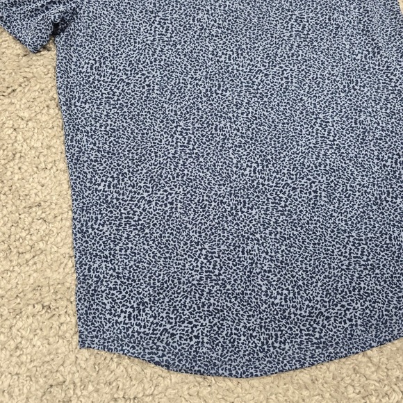 Athleta Top Womens Medium Blue Breezy Scoop V-Neck‎ Leopard Cheetah Active - Picture 2 of 12
